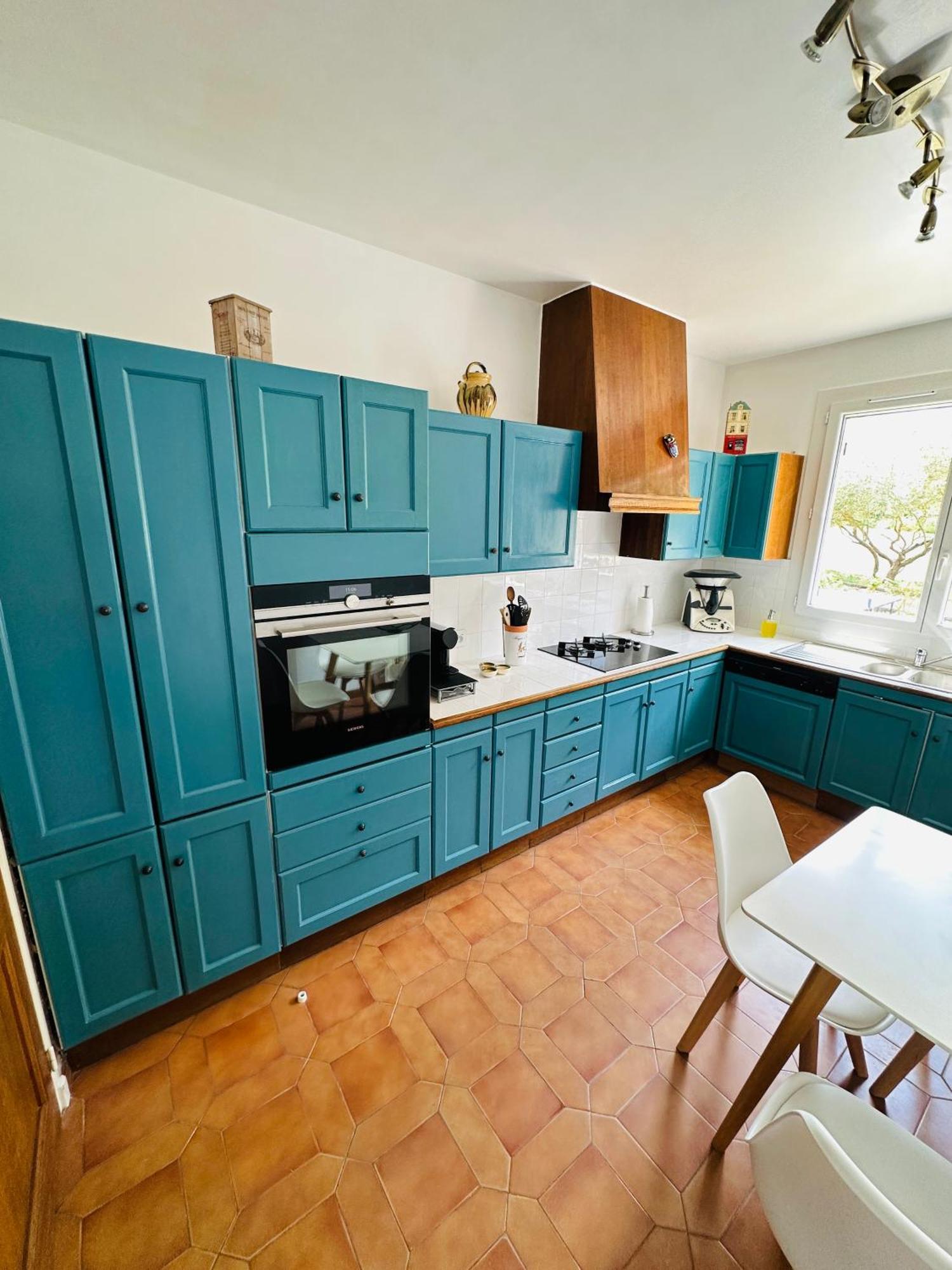Holiday home Spacieuse Equipee Avec Piscine, Jardin Et Loisirs - Au Coeur De La Provence Aix-en-Provence