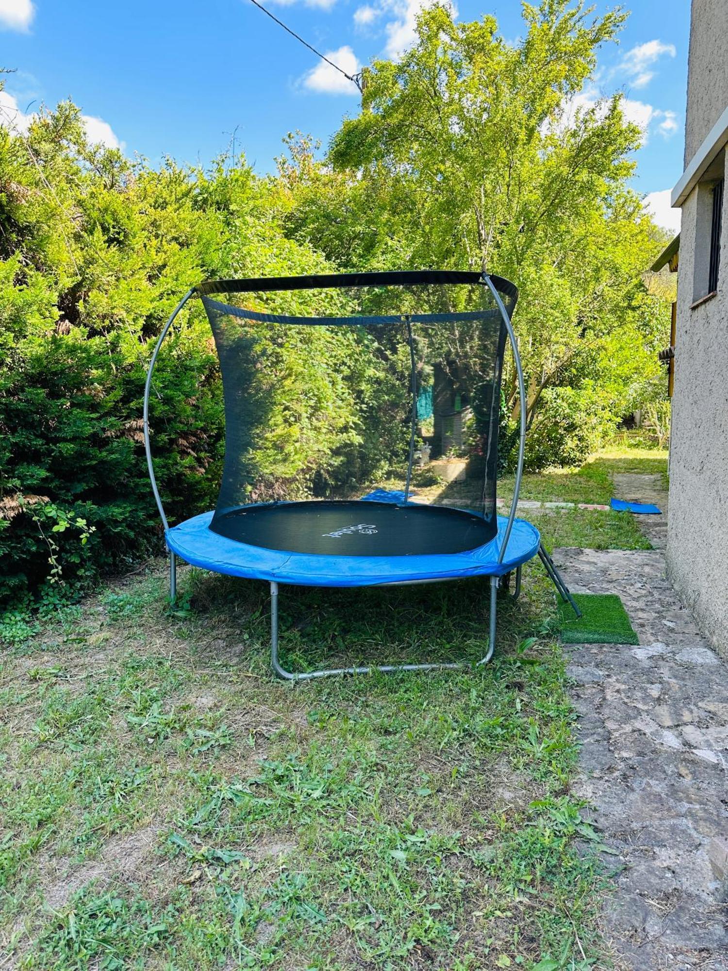 Spacieuse Equipee Avec Piscine, Jardin Et Loisirs - Au Coeur De La Provence